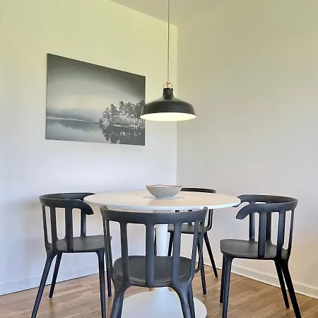 アパート Three Bedroom In Rdovre, Trnvej 33b,
